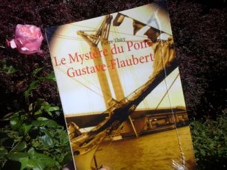 Cet été lisez Le Mystère du pont Gustave-Flaubert